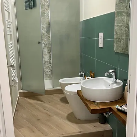 Oda ve Kahvaltı Midnight Sun