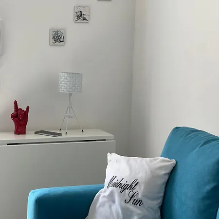 Oda ve Kahvaltı Midnight Sun 4*