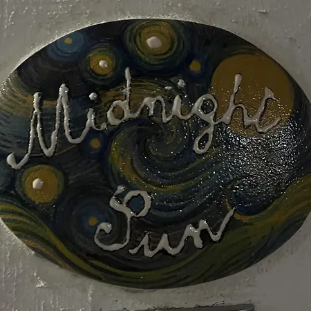 Oda ve Kahvaltı Midnight Sun 4*